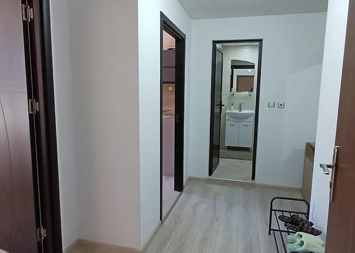 борови хълмове Apartment *