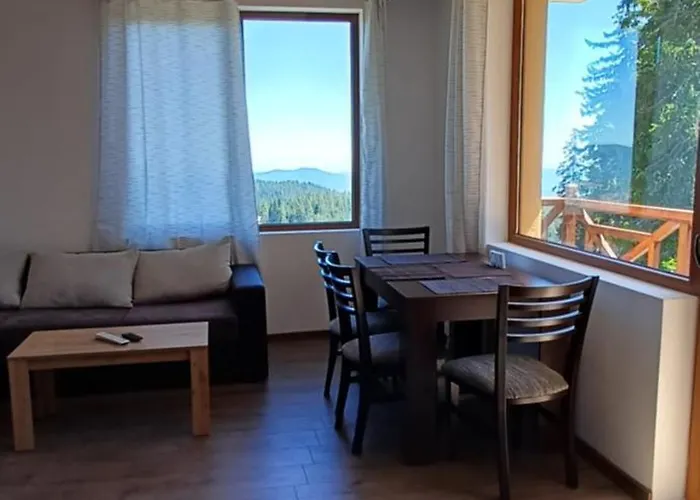 Апартамент борови хълмове *